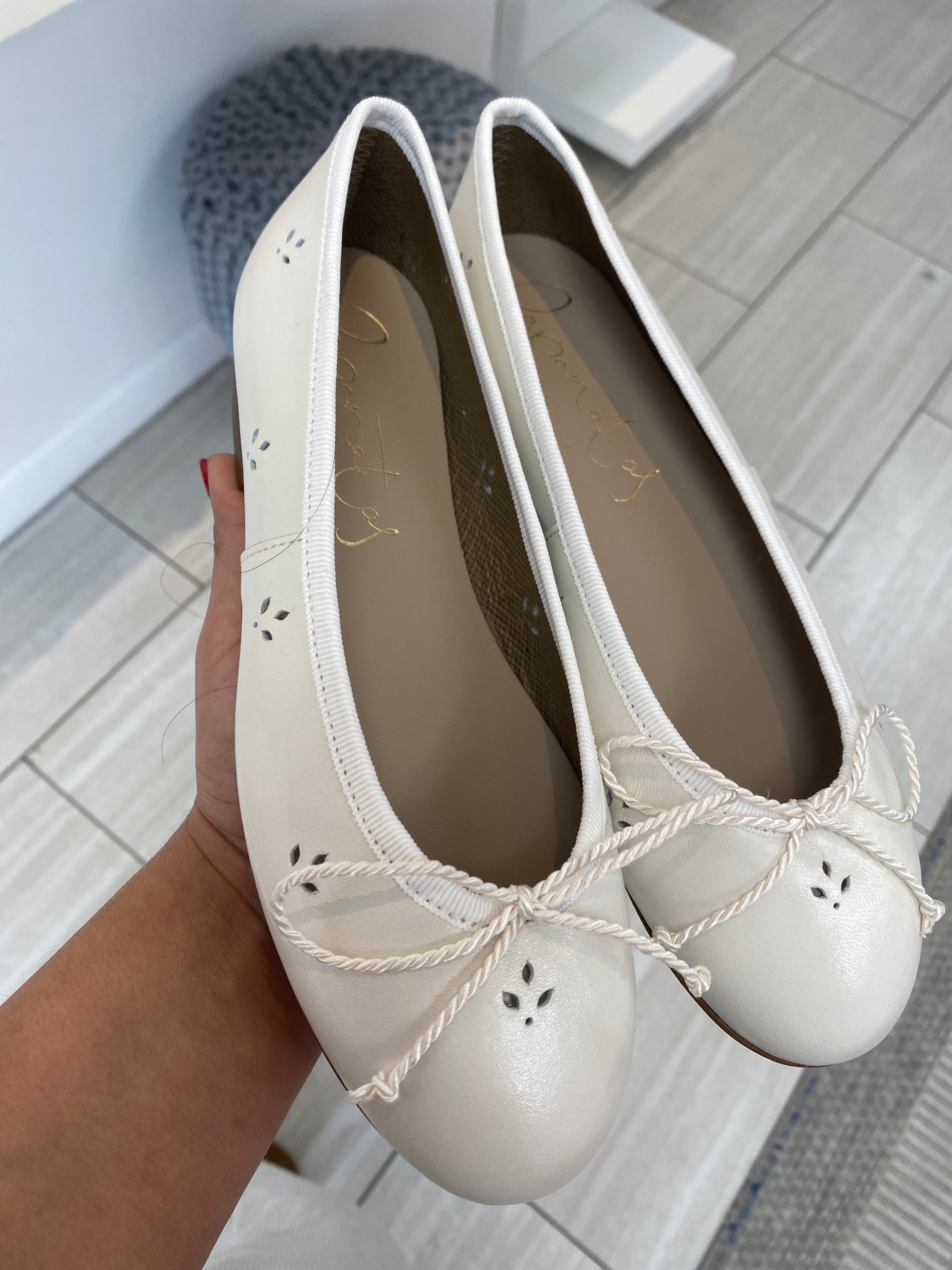 Papanatas Off White Perf Ballet Flat-Tassel Children Shoes