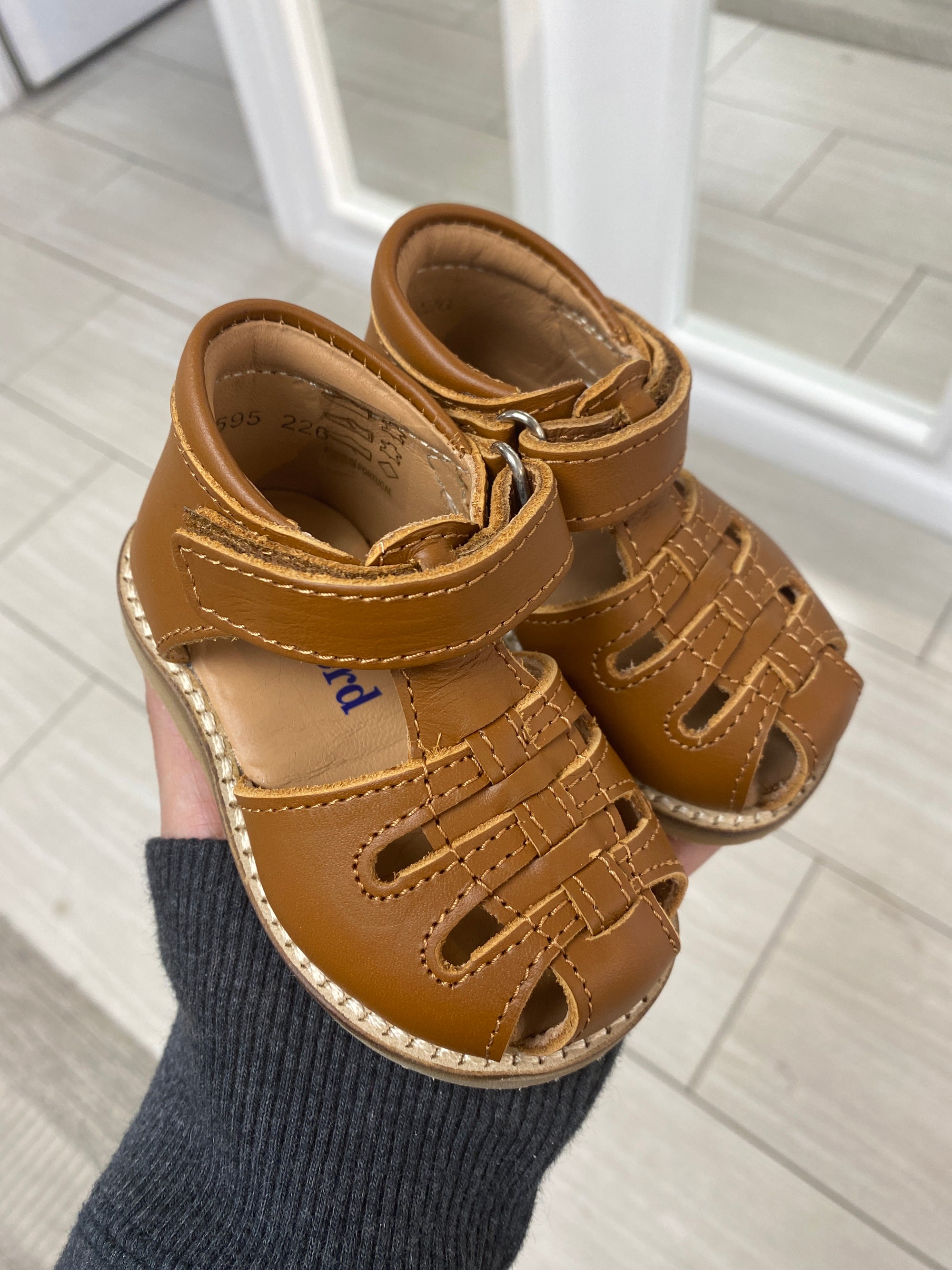 Petit Nord Cognac Diamond Closed Toe Sandal-Tassel Children Shoes