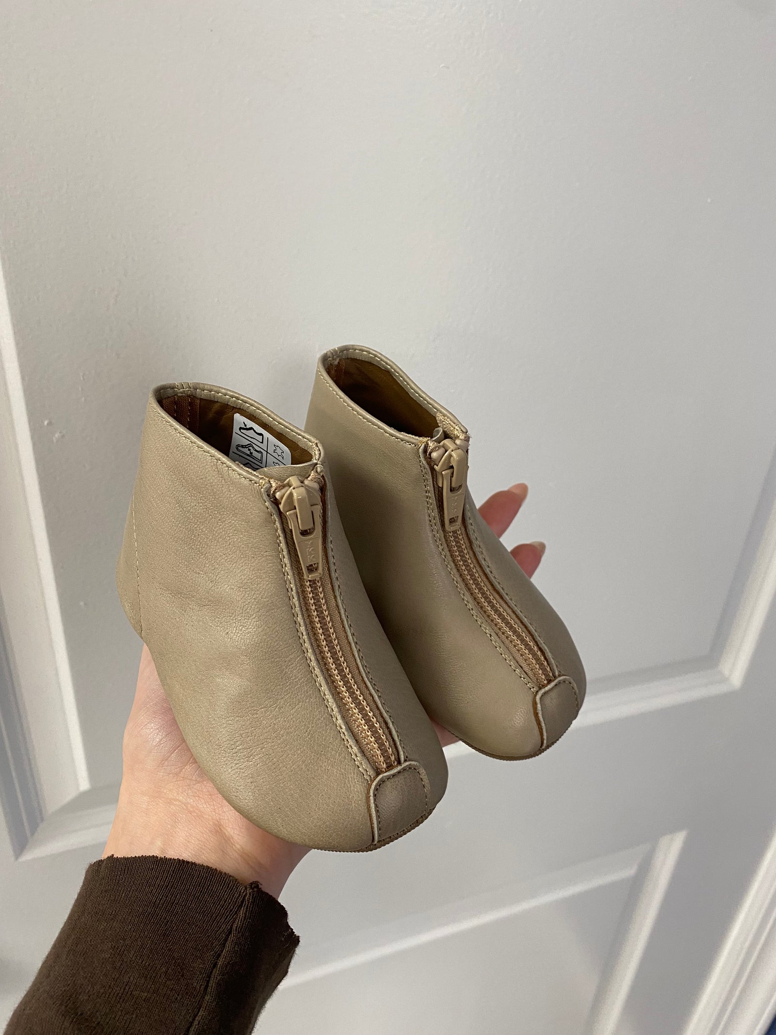 Pepe Greige Leather Zipper Bootie-Tassel Children Shoes