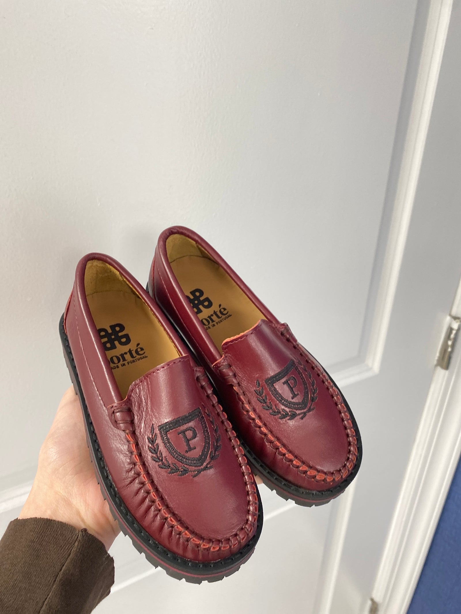 Porte Burgundy Crest Chunky Loafer-Tassel Children Shoes