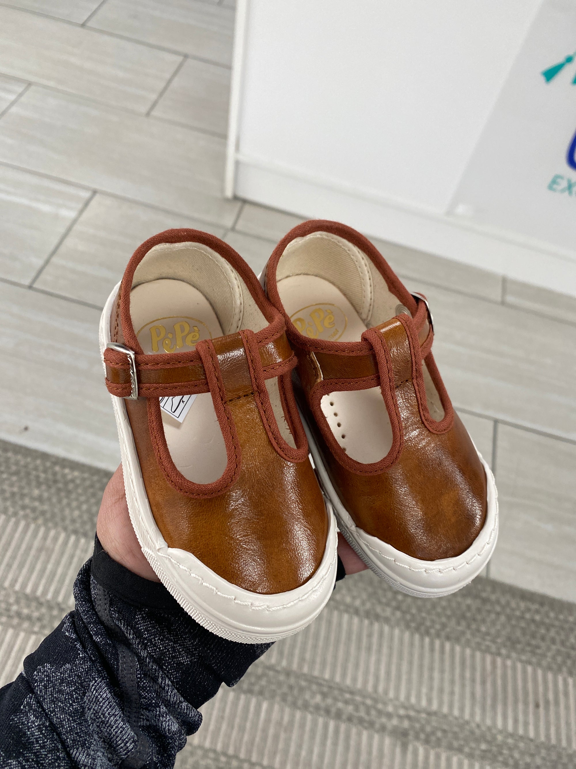 Pepe Vintage Brown T Strap-Tassel Children Shoes