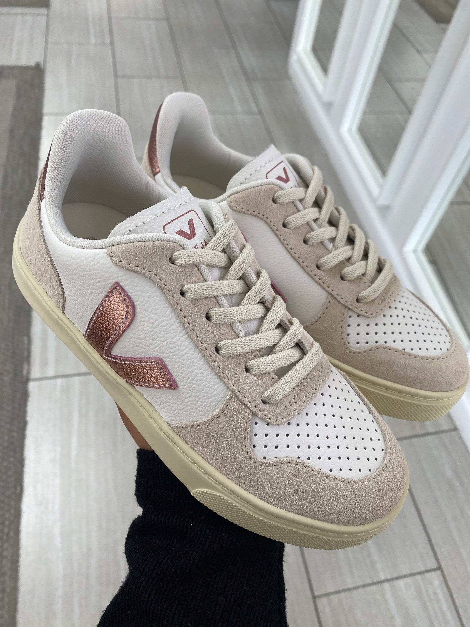 Veja Nacre Sable Lace Sneaker-Tassel Children Shoes