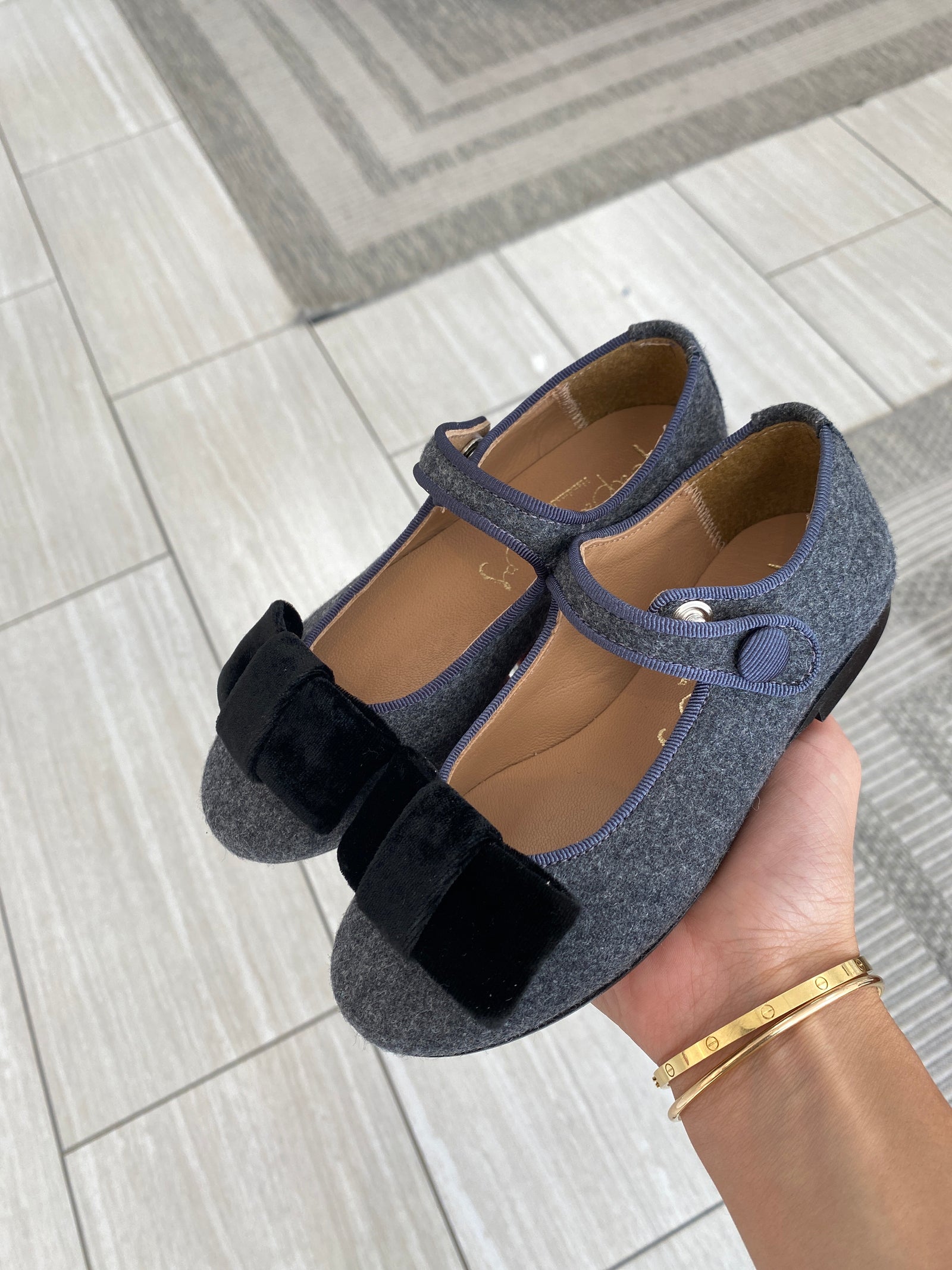 Papanatas Gray and Black Bow Mary Jane-Tassel Children Shoes