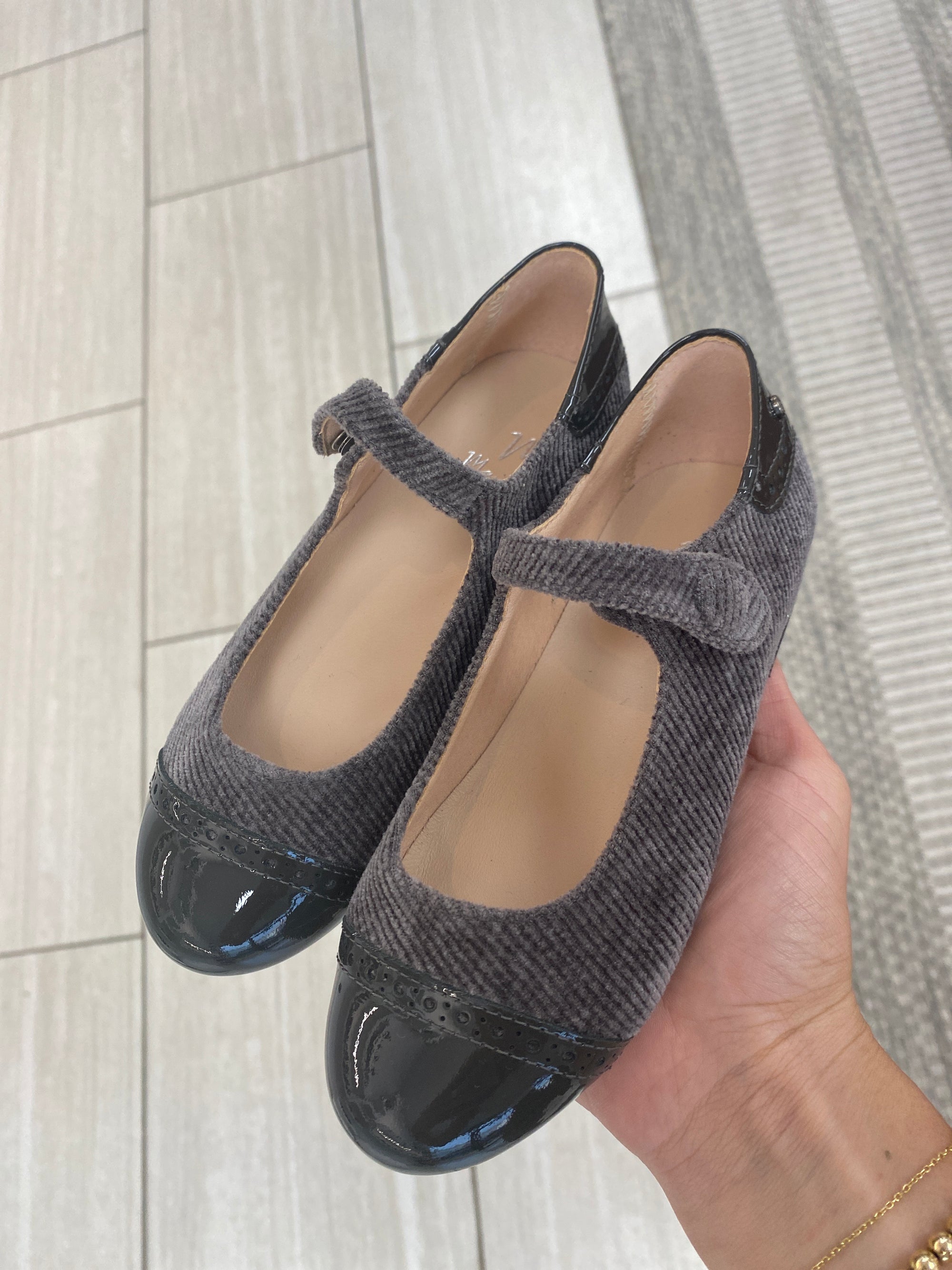 Manuela Gray Corduroy Captoe Mary Jane-Tassel Children Shoes