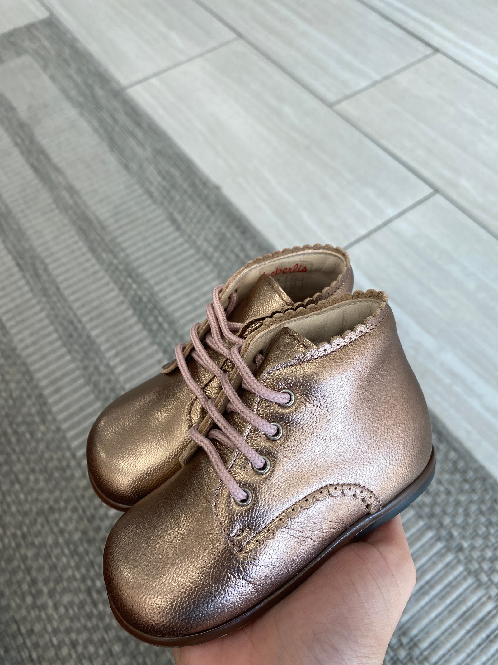 Beberlis Rose Metallic Scalloped Baby Bootie-Tassel Children Shoes