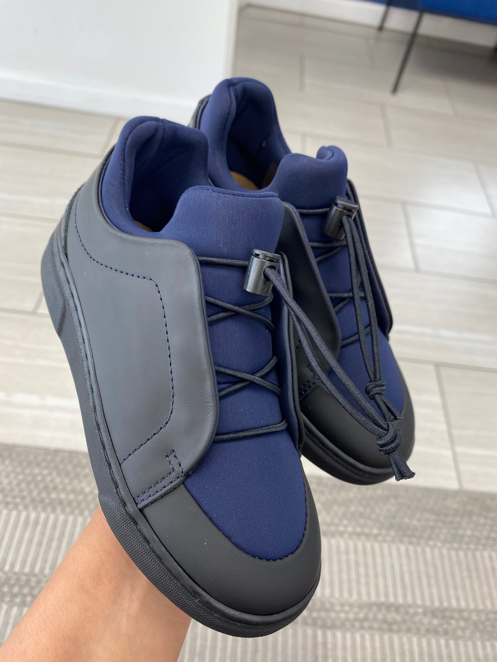 Porte Black and Blue Rubber Elastic Sneaker-Tassel Children Shoes