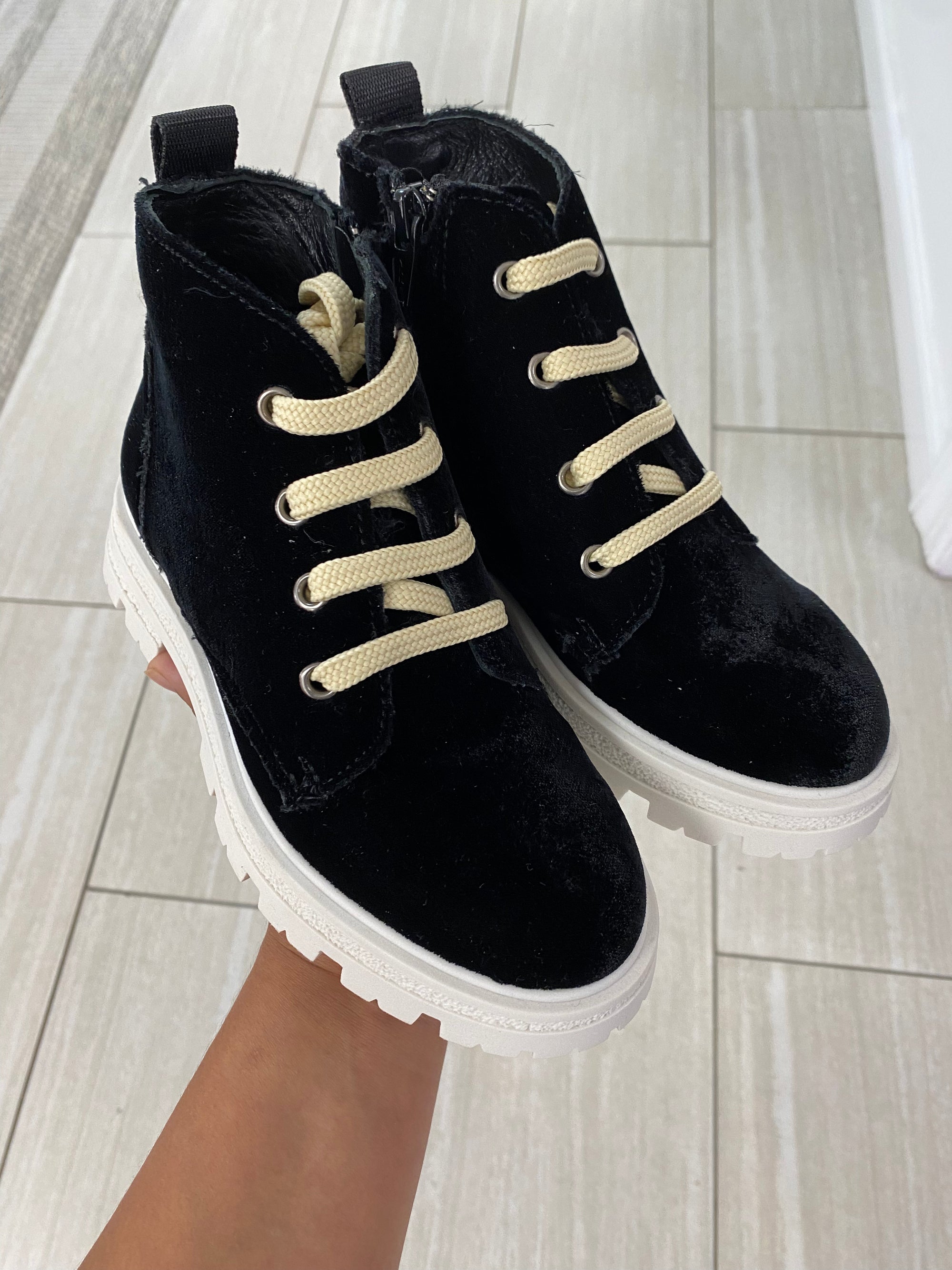 Blublonc Black Velvet Chunky Sole Bootie-Tassel Children Shoes