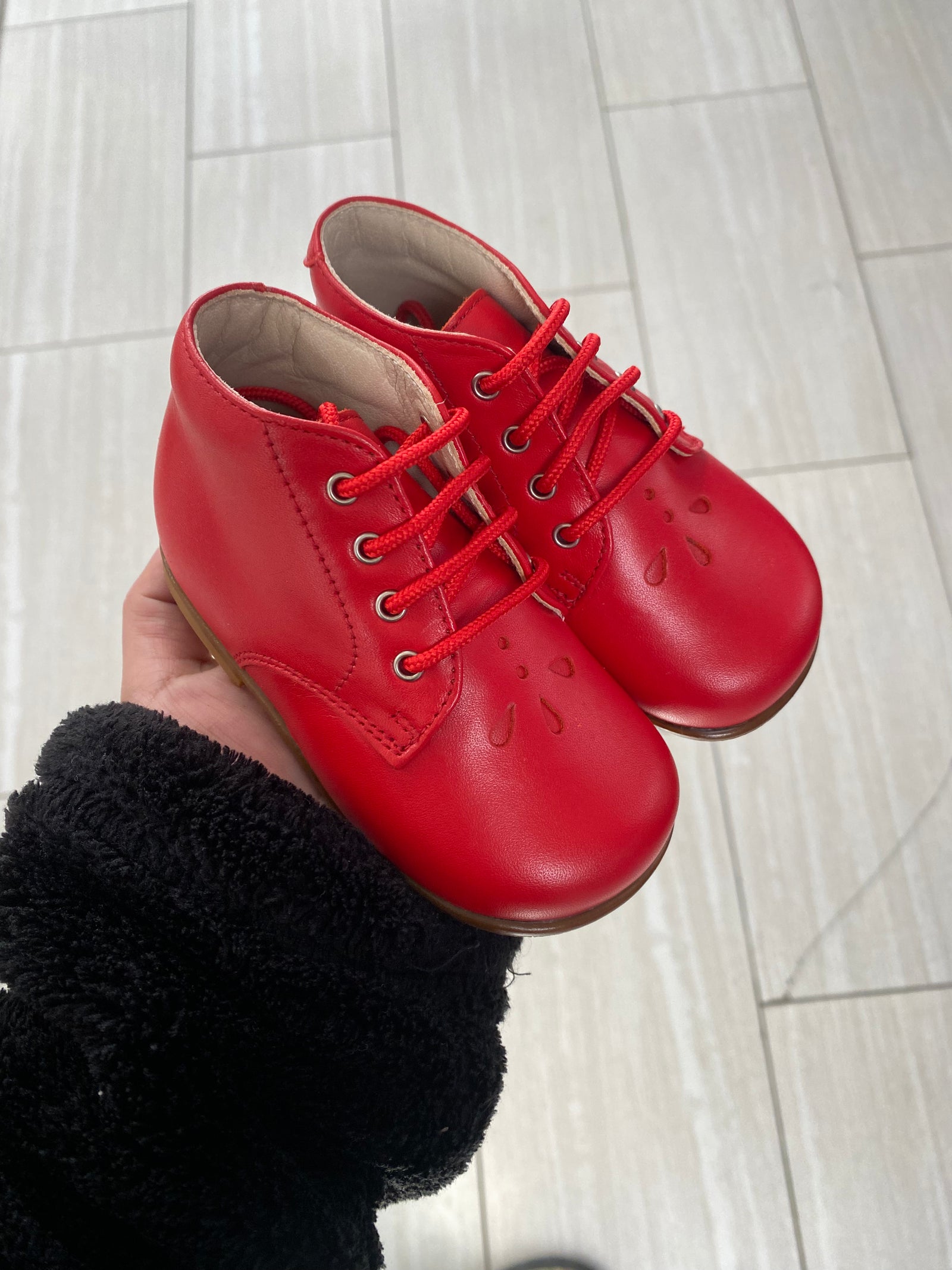 Beberlis Red Teardrop Baby Shoe-Tassel Children Shoes