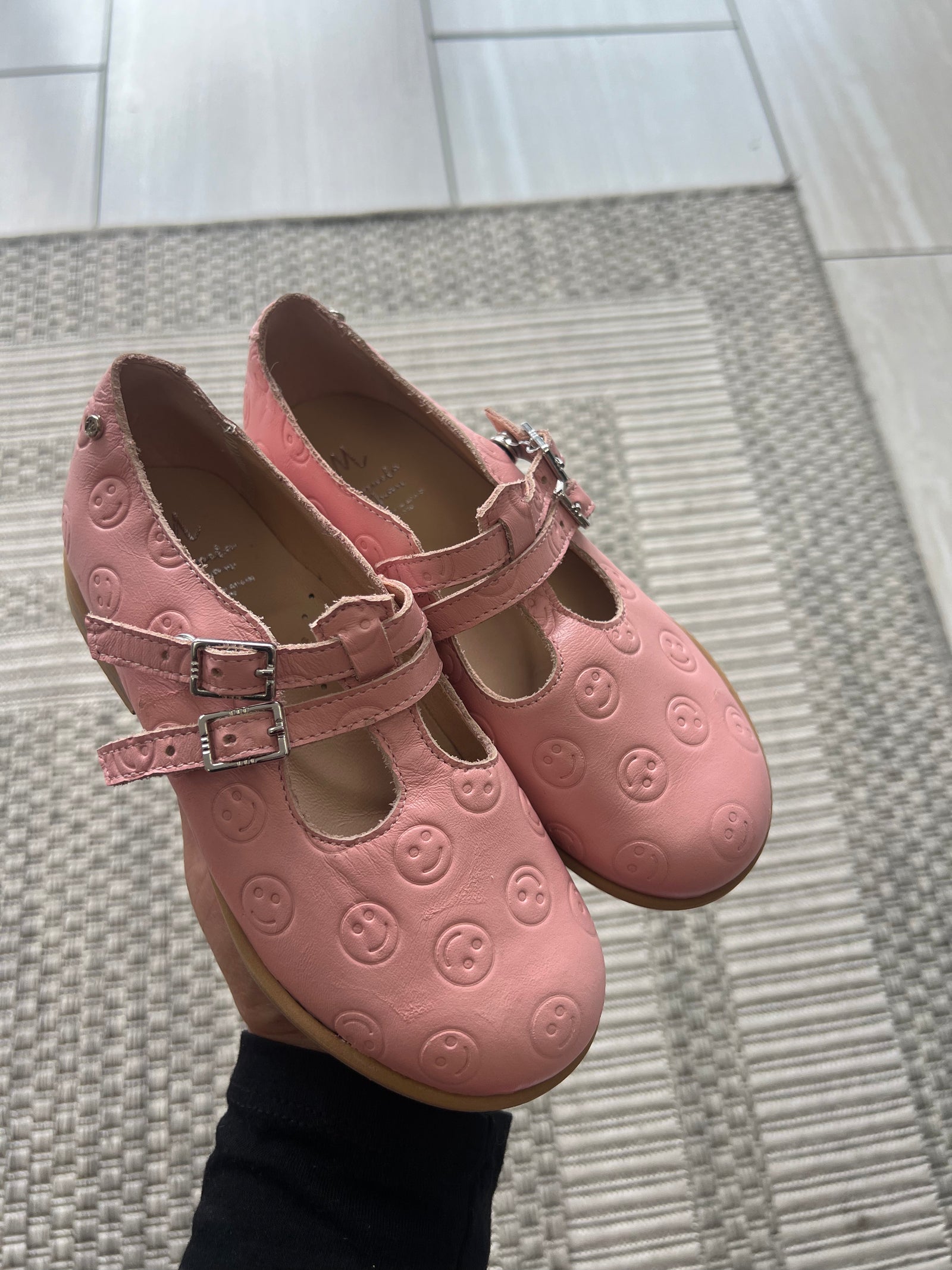 Manuela Pink Smiley Mary Jane-Tassel Children Shoes