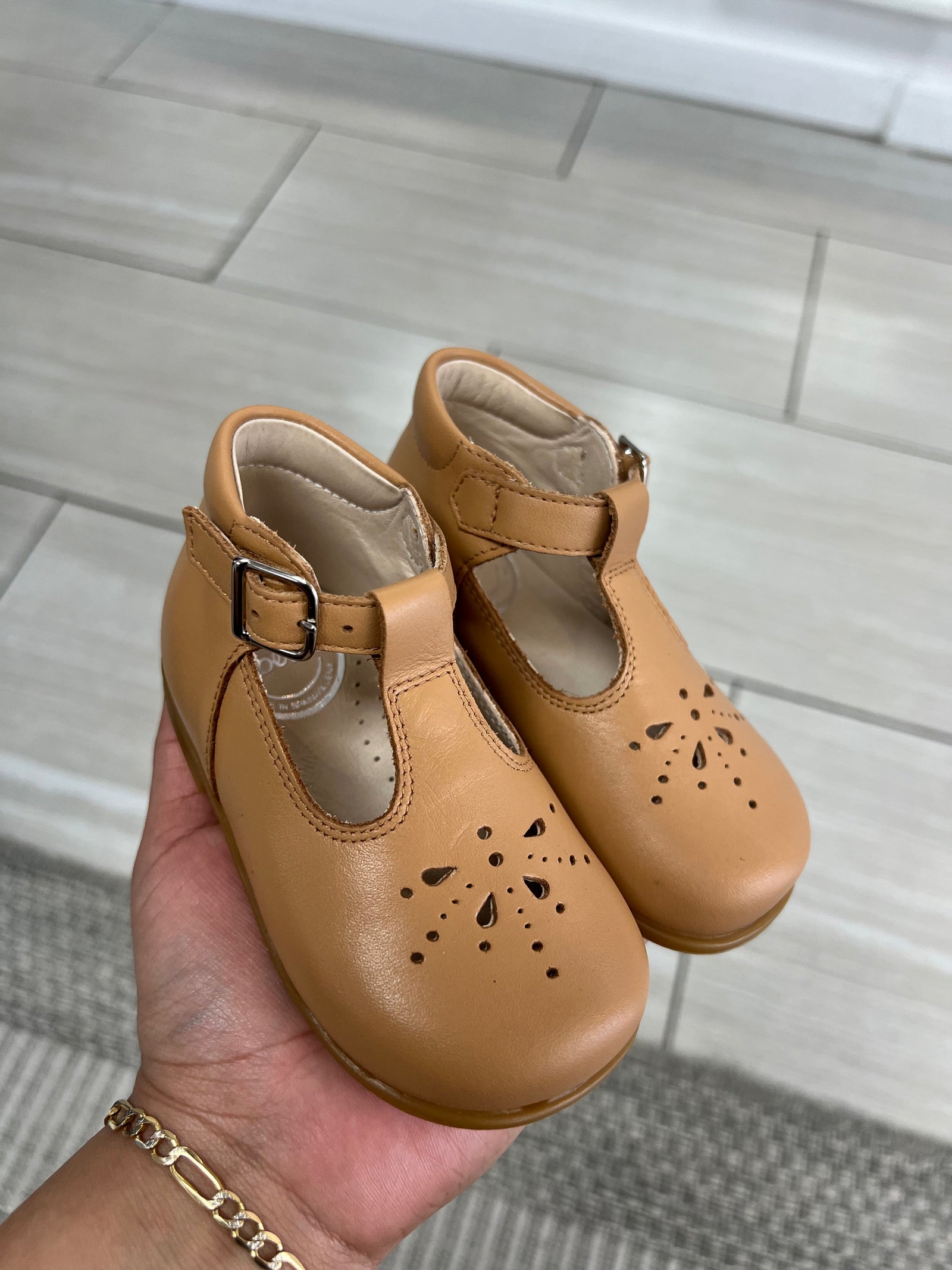 old Beberlis Oat Perforated Baby Shoe-Tassel Children Shoes