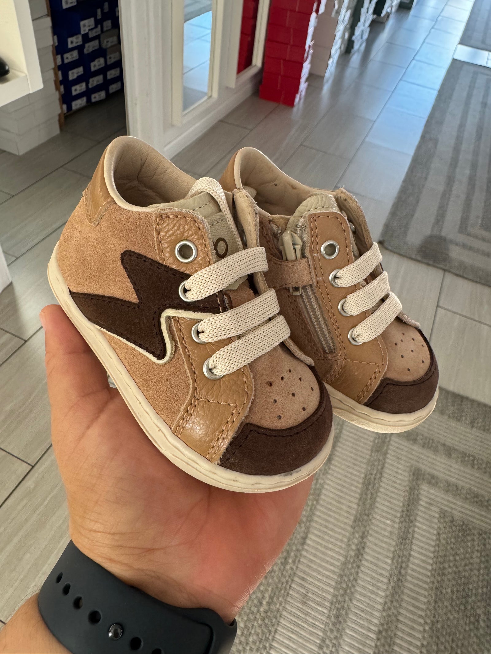 Beberlis Tan Zipper Baby Sneaker-Tassel Children Shoes