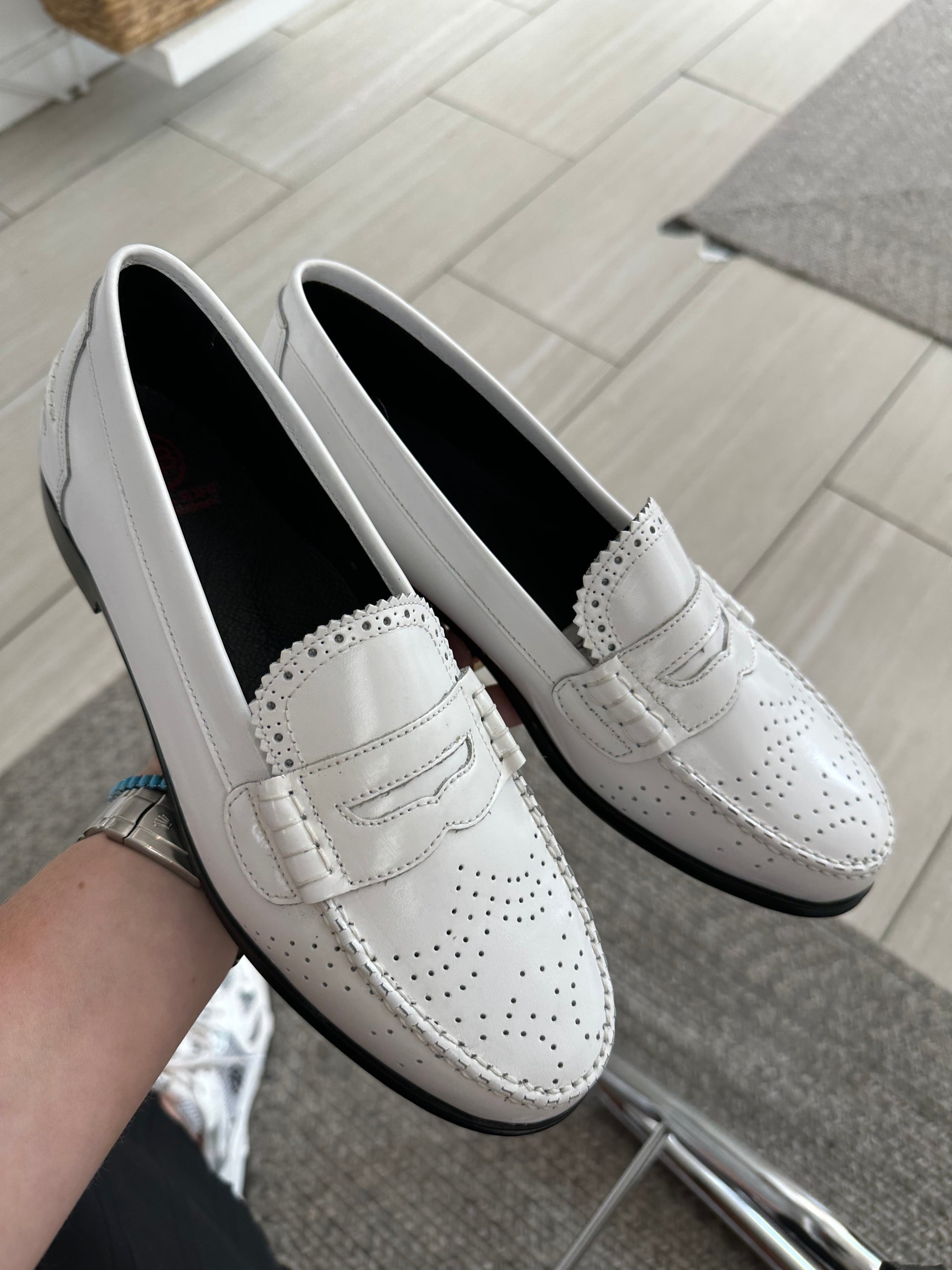 Blublonc White Florentic Perforated Loafer-Tassel Children Shoes