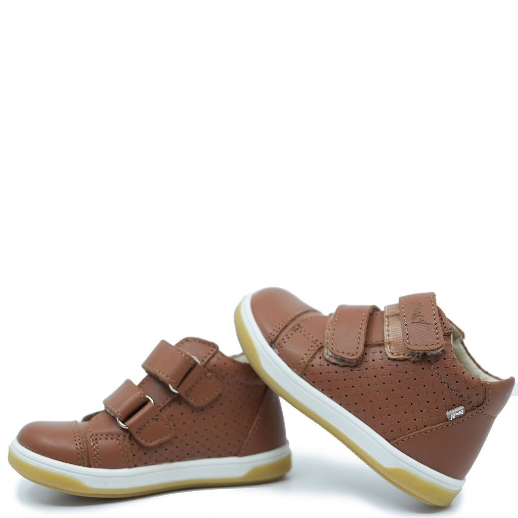 Emel Luggage Perforated Baby Sneaker-Tassel Children Shoes