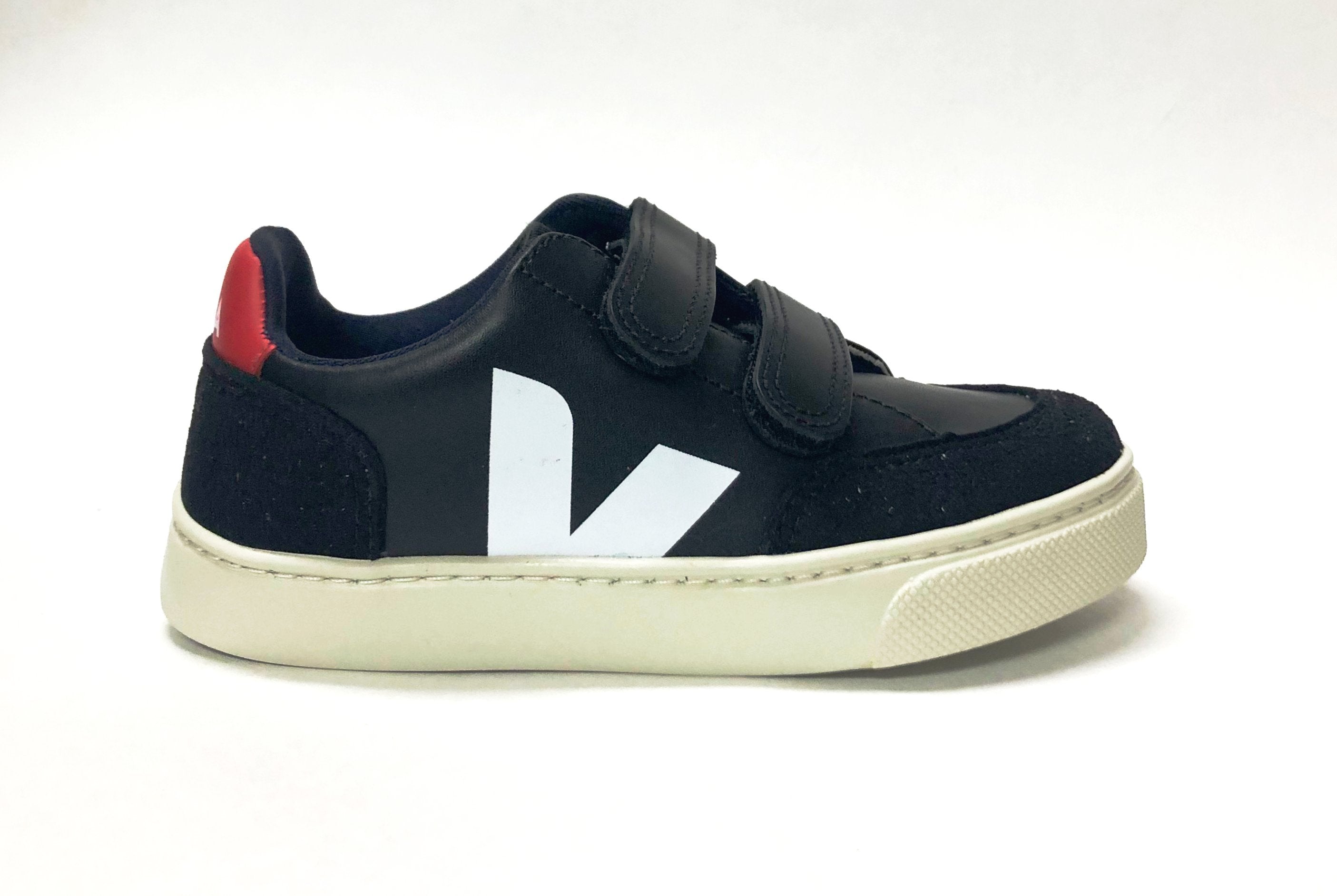 Veja black velcro outlet