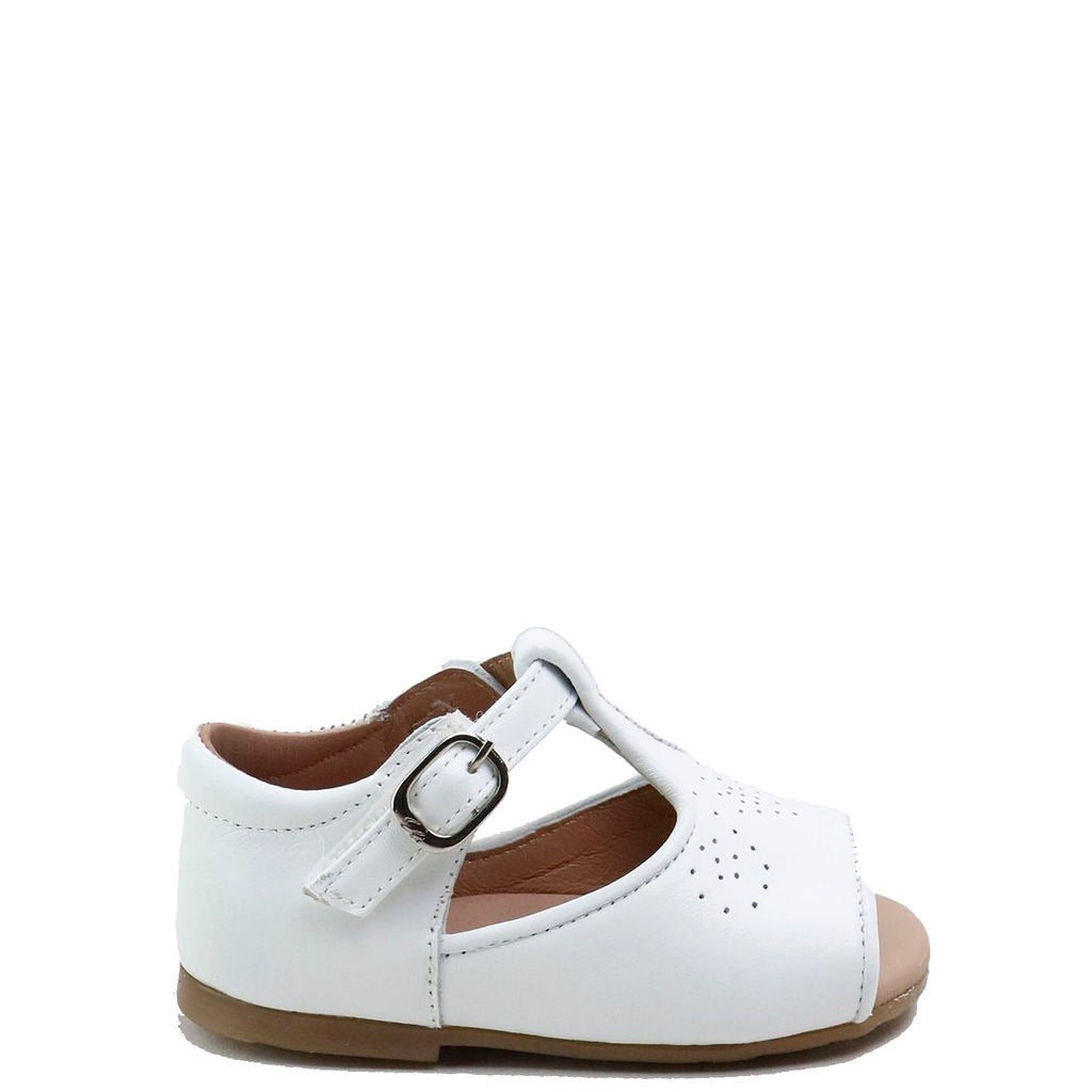 Papanatas White Perforated Baby Sandal-Tassel Children Shoes